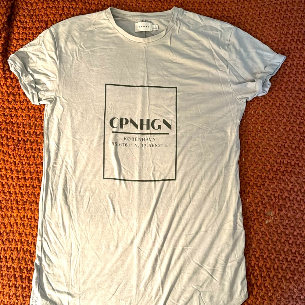 Topman. Medium. Light grey tshirt with graphic